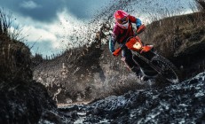 开云体育官方网站-雷霆速胜吉林队，布伦森在西甲国家德比接管比赛，跨越地域的竞技传奇