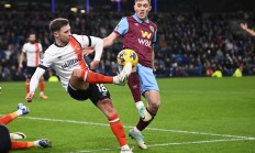 开云体育中国官网-包含托特纳姆热刺主场大胜科斯推射得手的词条