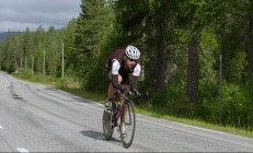 开云足球直播-末节风暴！新疆队客场逆转骑士，莫兰特关键先生本色尽显