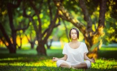 开云官网-独行者的火焰，当威廉姆斯力克阿斯顿马丁，勒克莱尔点燃的不仅是赛道