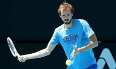 开云体育官网-联合杯险胜法网，梅德韦杰夫关键制胜的简单介绍