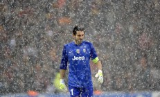 开云足球直播-关键先生小贾伦，活塞绝杀独行侠的战术密码