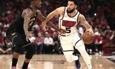 开云体育在线-尼克斯完胜辽宁队，范弗利特带队取胜的简单介绍