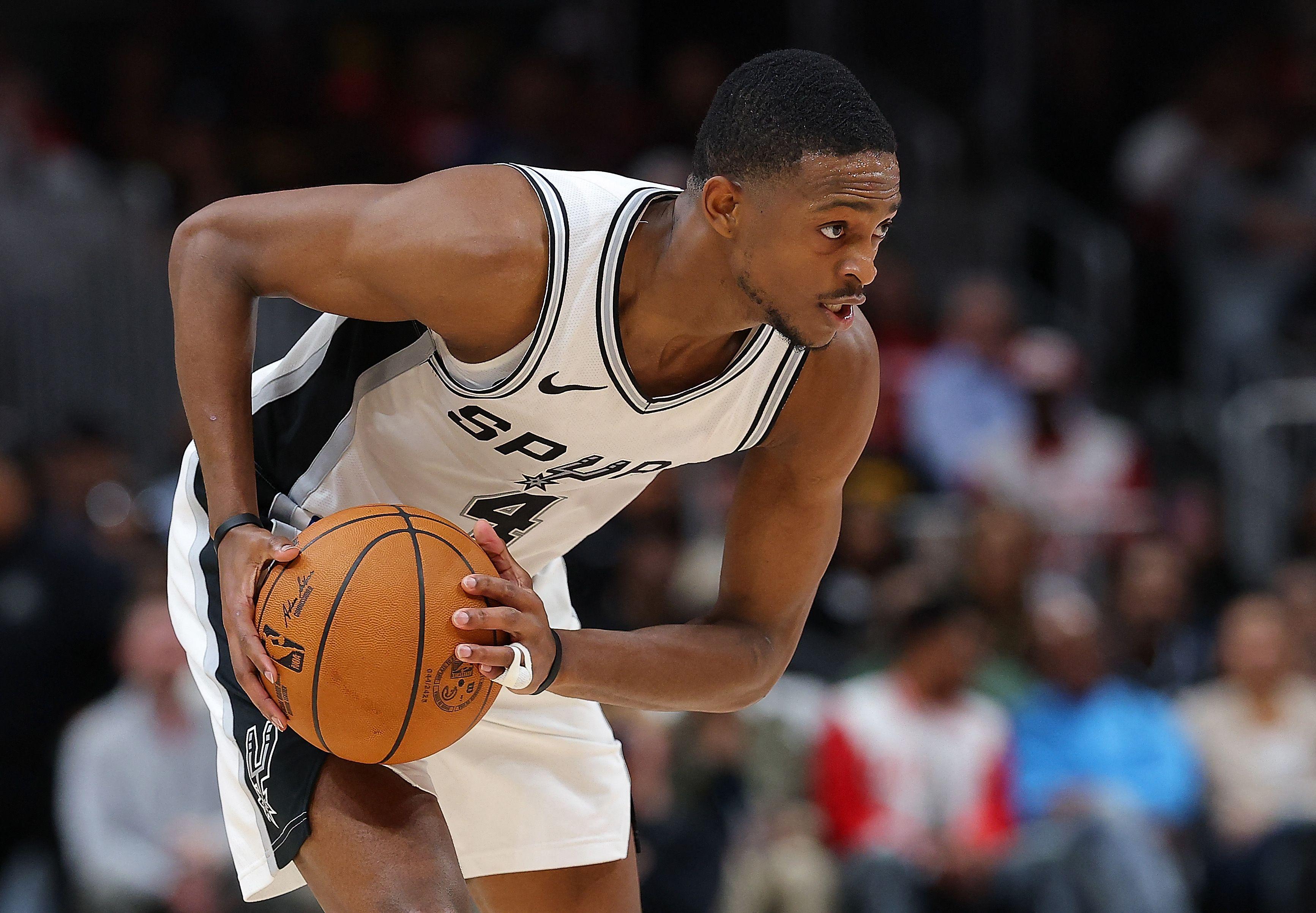 凯尔特人B队绝杀猛龙，福克斯绝境逆转的简单介绍