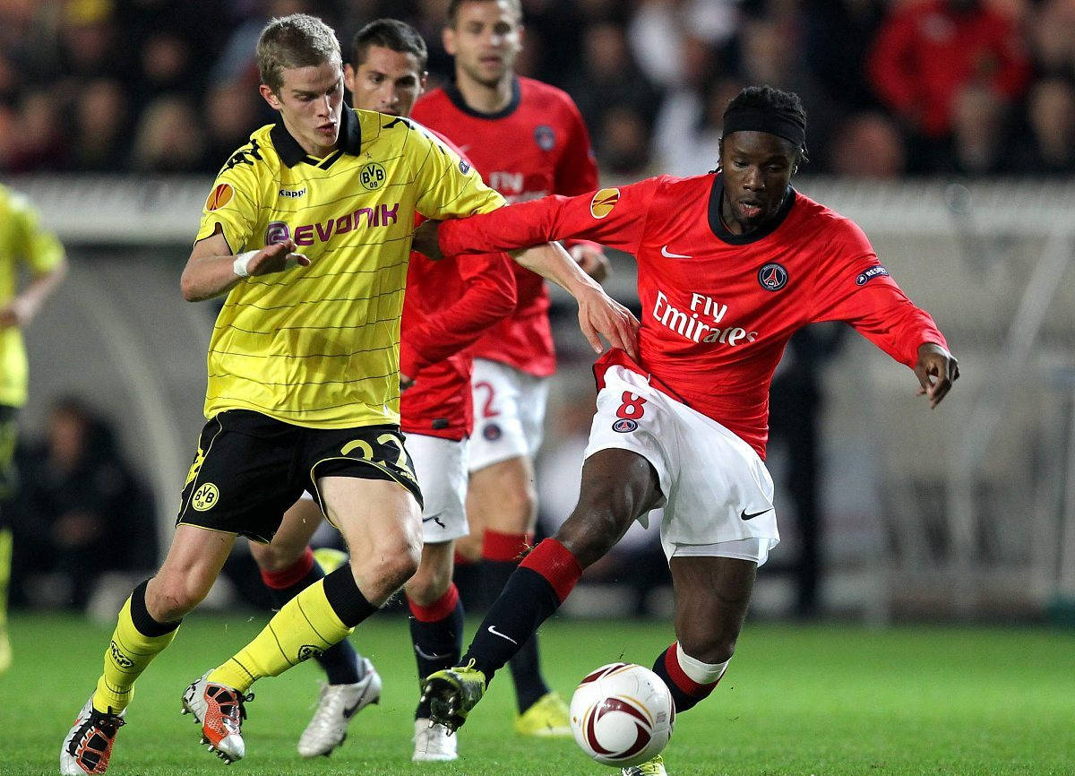 关于摩纳哥客场战胜对手,保持中游位置的信息 关于摩纳哥客场战胜对手,保持中游位置的信息