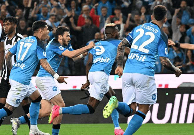 那不勒斯后场稳固，守住优势取得胜利的简单介绍