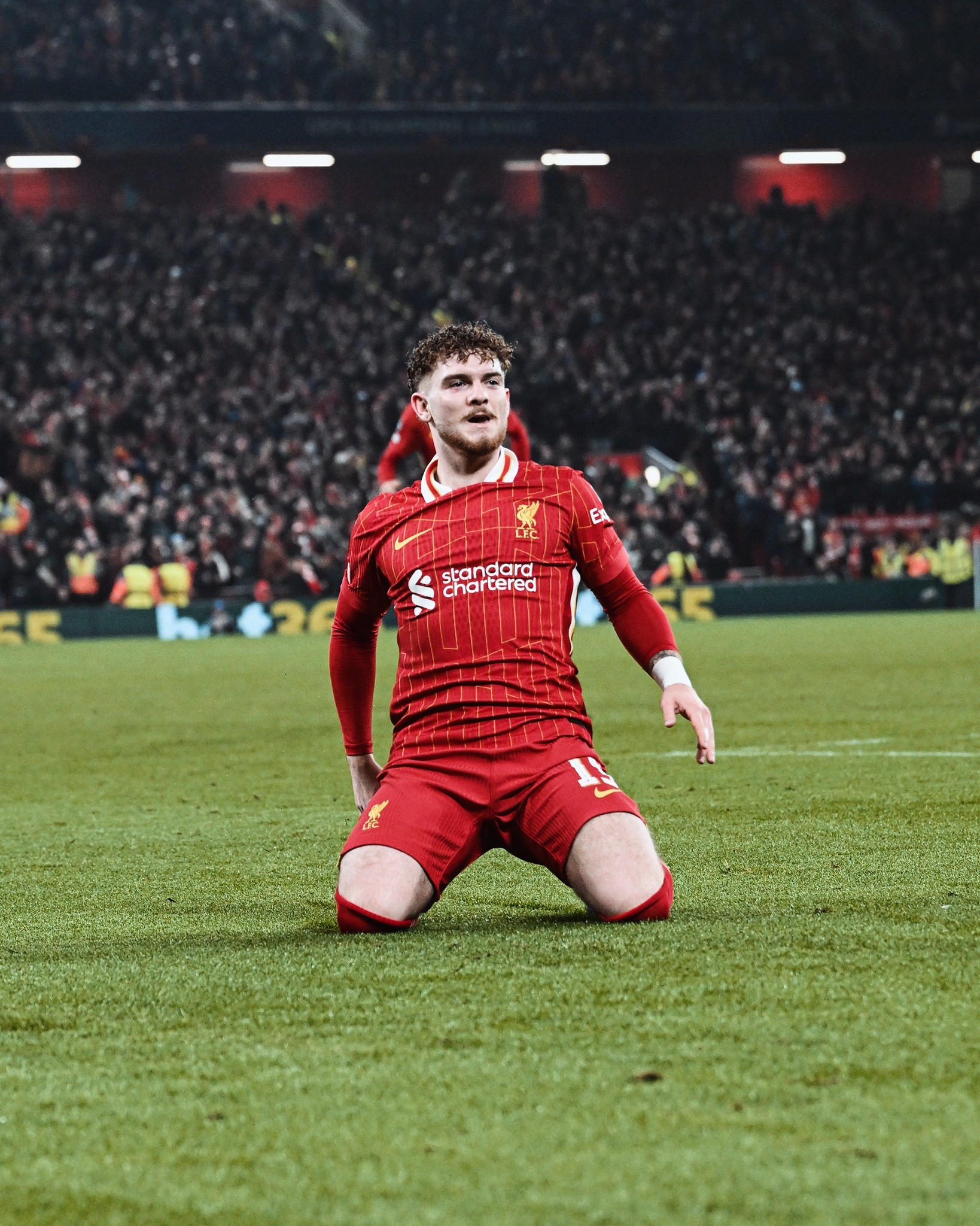 利物浦主场胜利，晋级欧冠淘汰赛的简单介绍