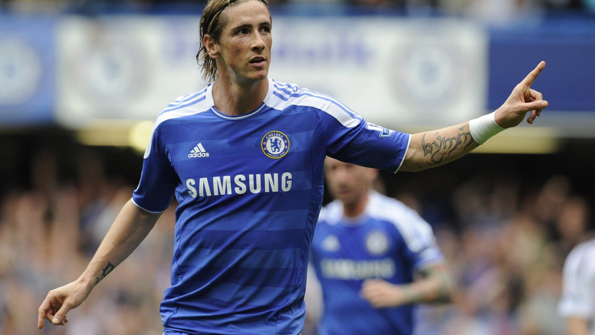 当桑巴节奏遇见F1引擎,基耶萨在街道赛的巴西式接管