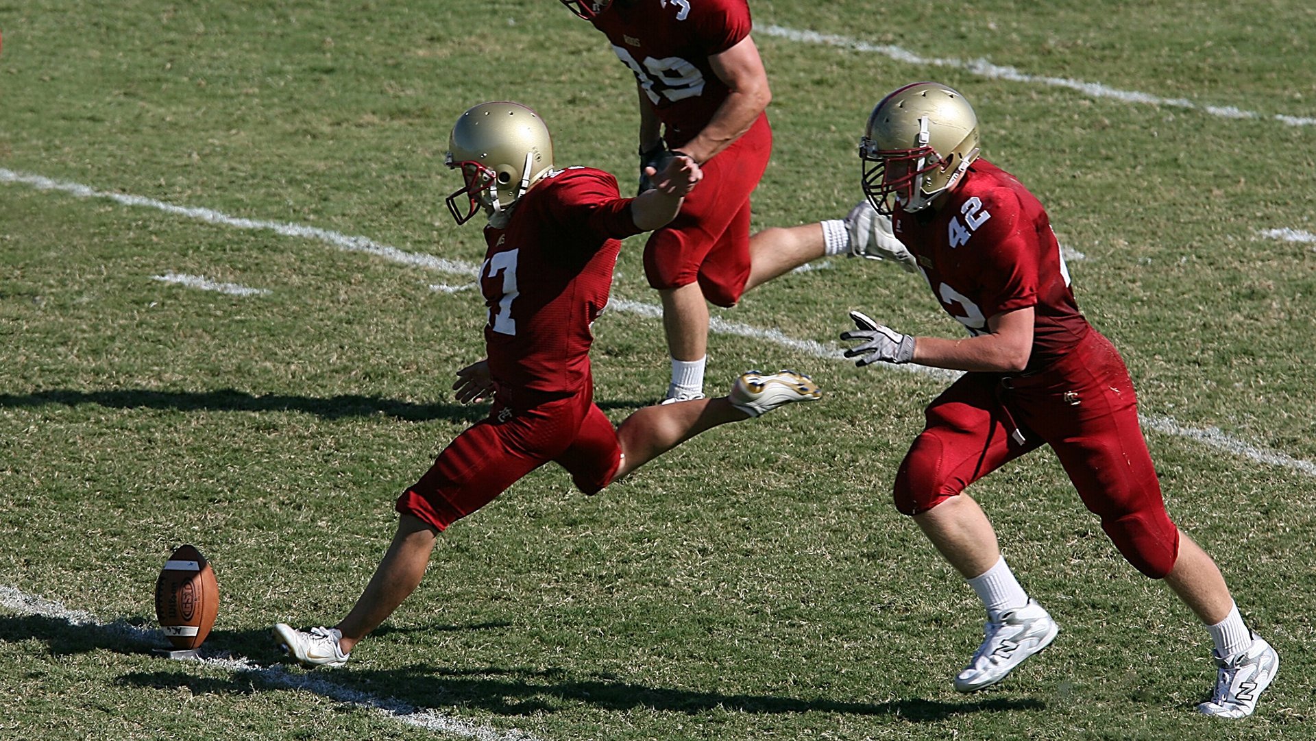 绿茵场外的制胜一拍，当许昕的乒乓哲学照亮法英足球鏖战